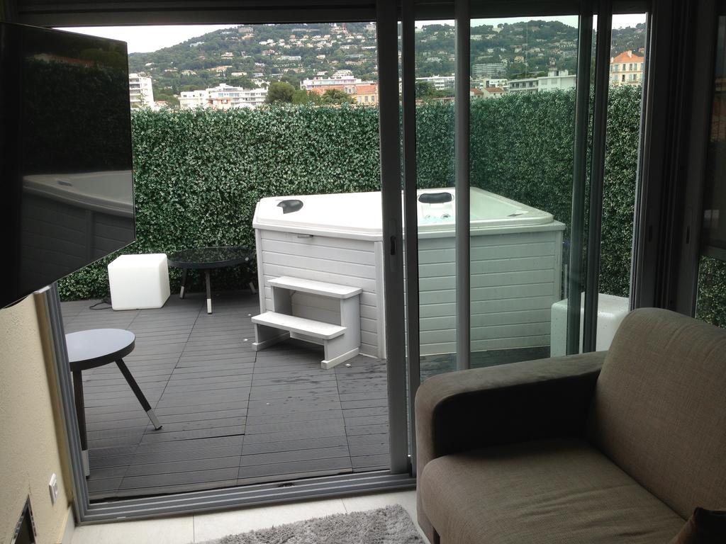 Penthouse With Jacuzzi On The Big Terrace Apartamento Cannes Exterior foto